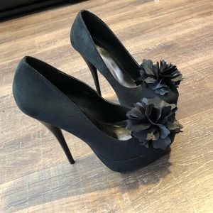 Beautiful Black Heels🌹